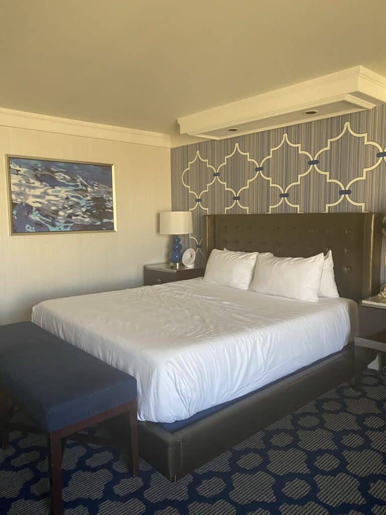 Bellagio Premier King Room Review - Take a Look Inside!