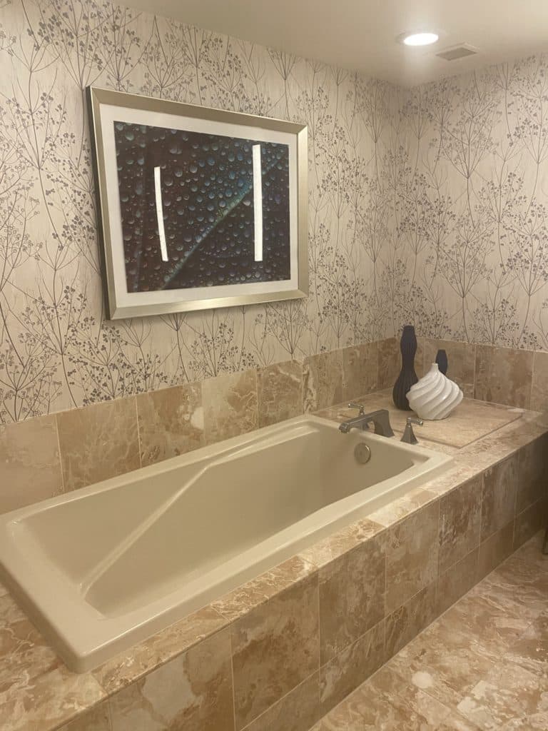 Bellagio Stay Well King Room Tour - deep soaking bathtub