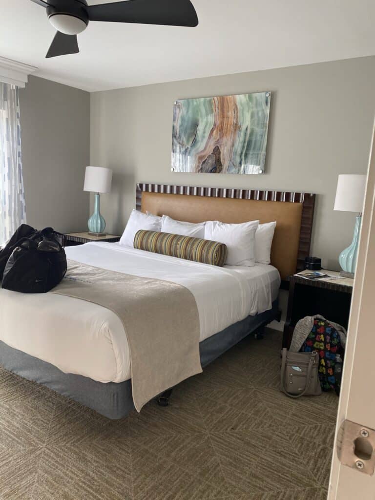 Welk Resort San Diego bedroom
