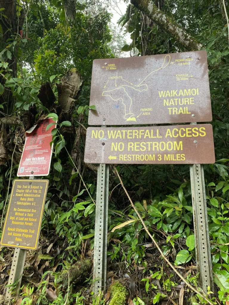 Waikamoi Nature Trail signage