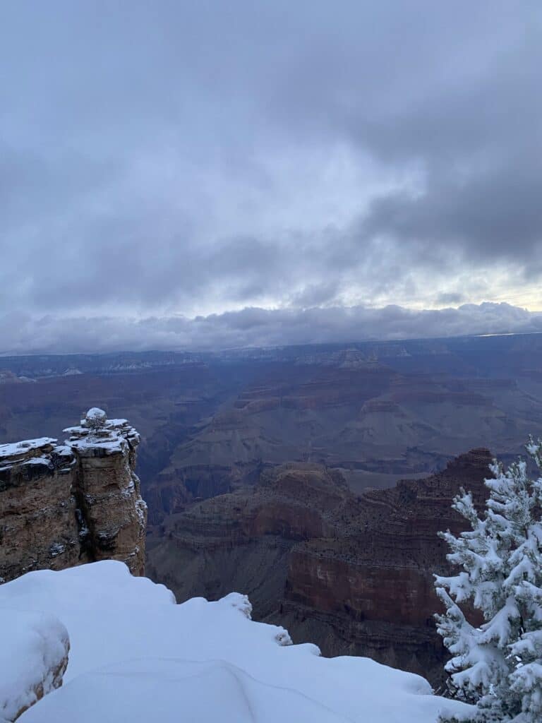sunrise at the Grand Canyon from Mather Point Overlook