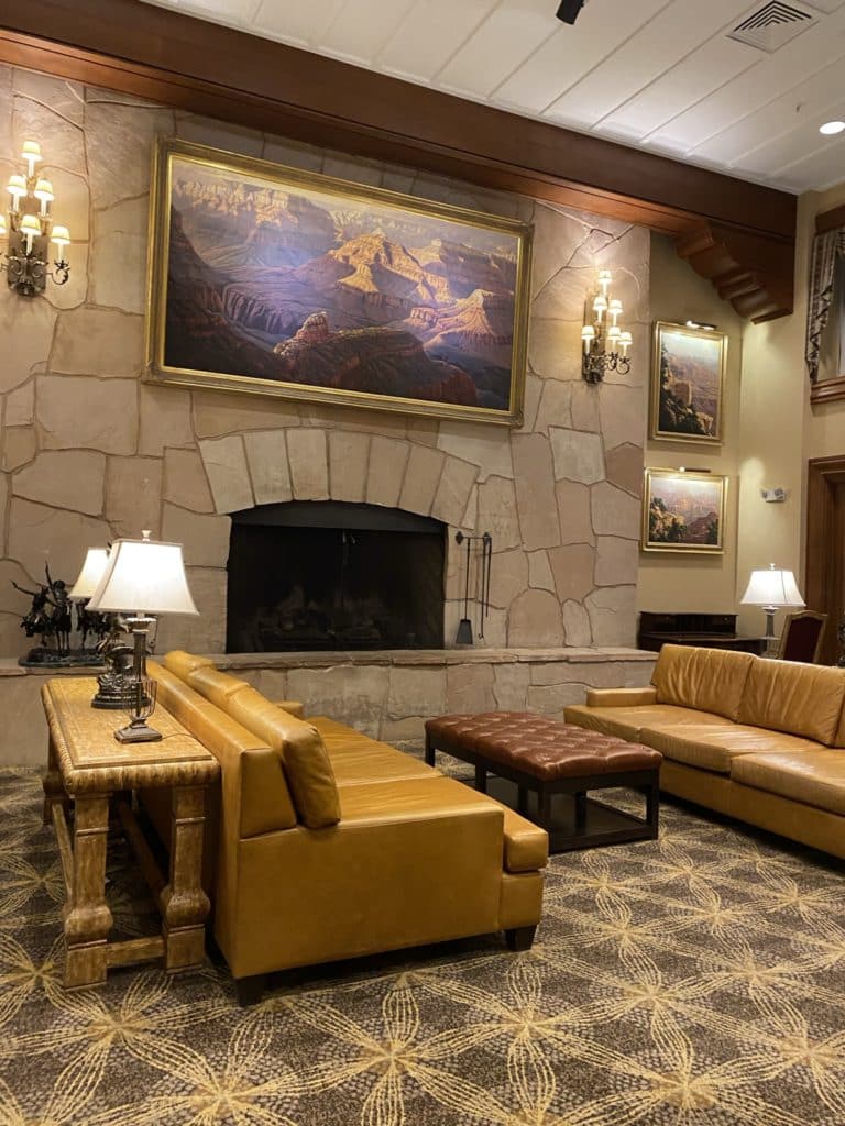 Grand Canyon Railway Hotel lobby