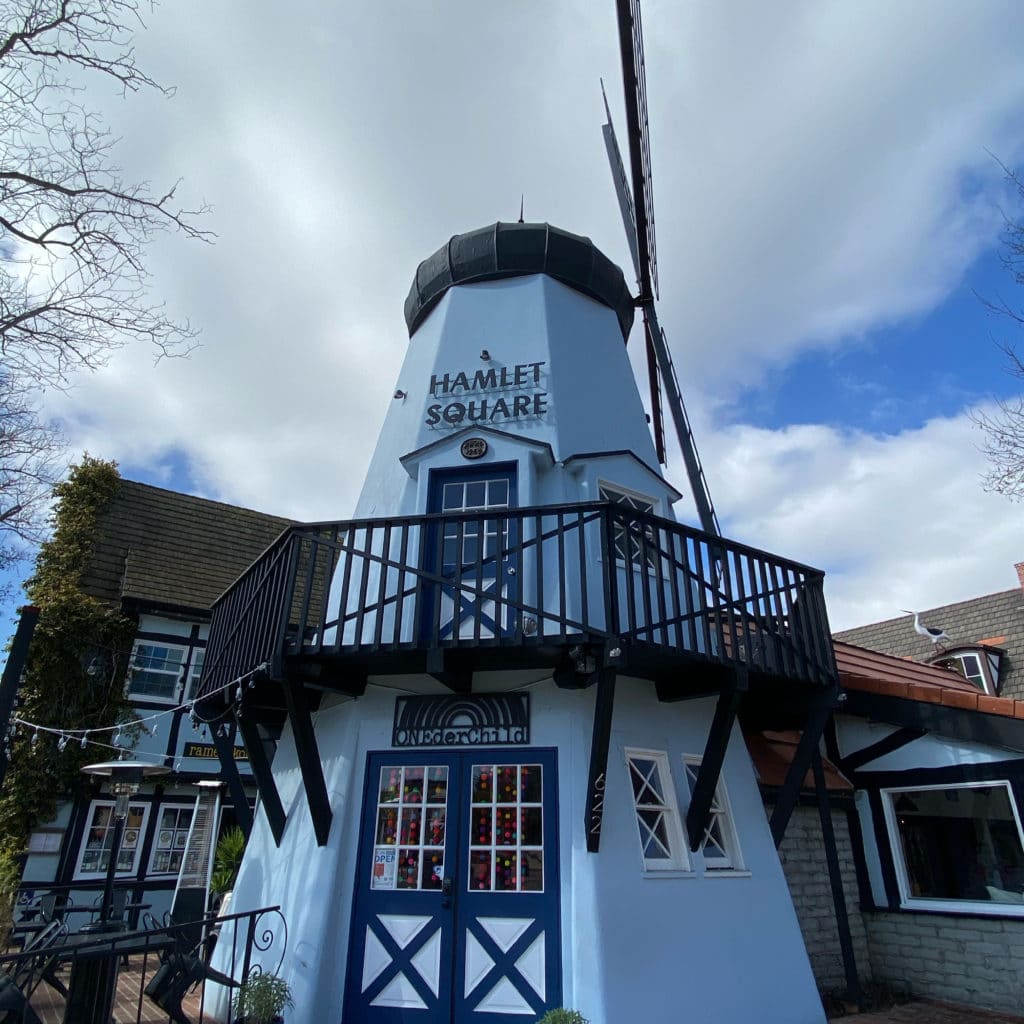 Hamlet Square windmill from Solvang