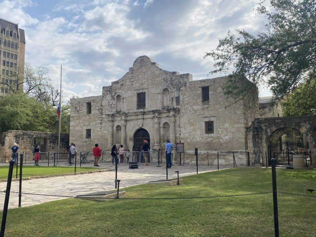 The Alamo in San Antonio, Texas - cross country route east to west