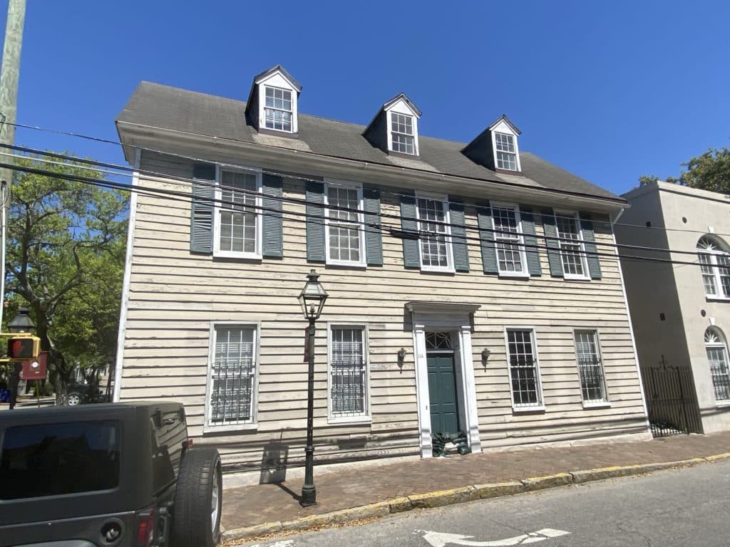 various architecture and historic buildings around Charleston