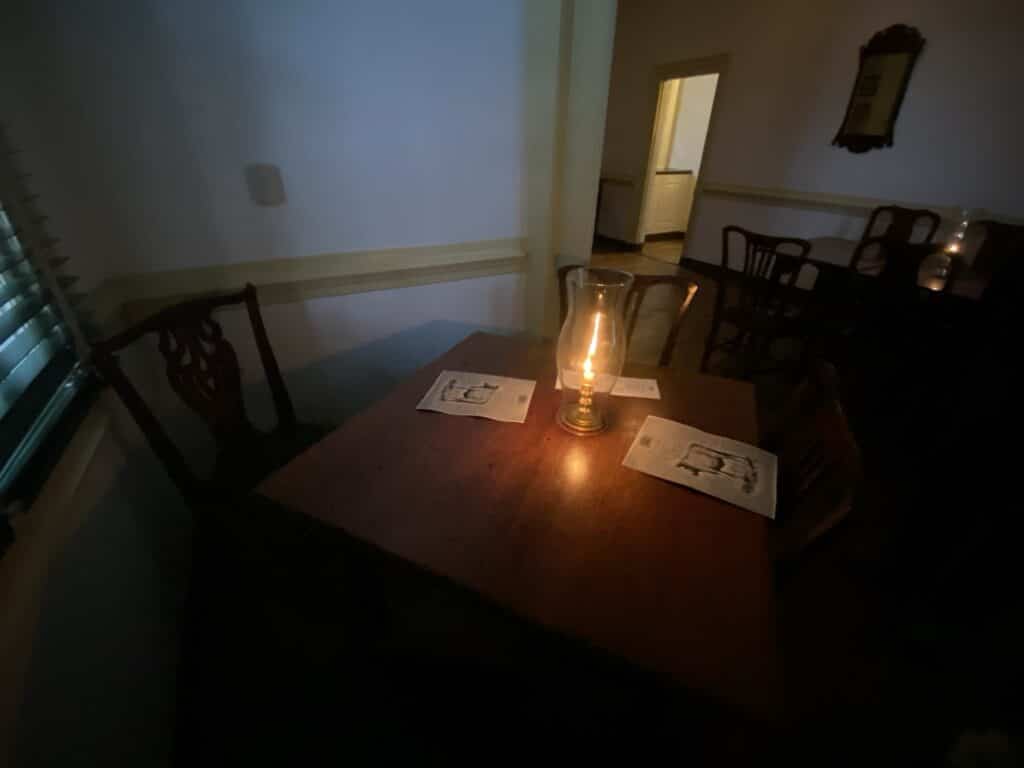 dining room at Kings Arms Tavern in Colonial Williamsburg
