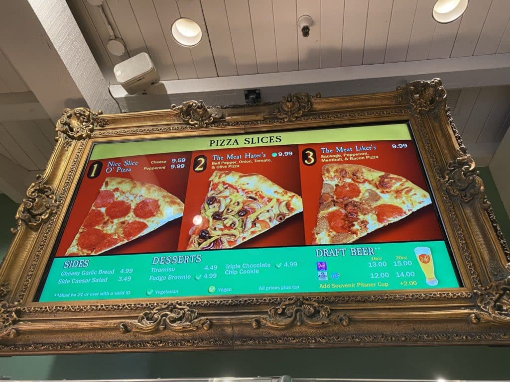 Universal Studios Hollywood - Luigi's Pizza and Pasta