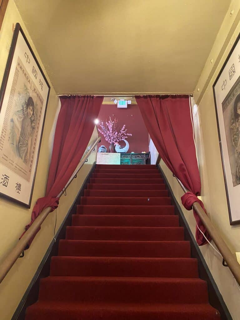 Chinatown Restaurant in San Francisco - stairway leading into restaurant