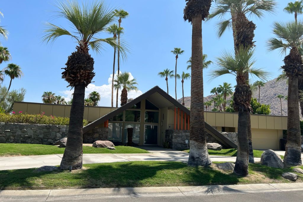 A Frame mid century modern home in Palm Springs - epic California road trip itineraries