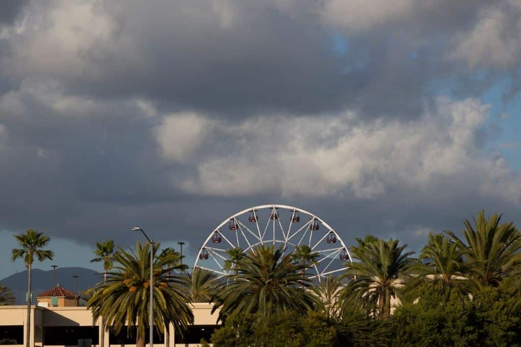 Ferris Wheel at Irvine Spectrum Center
