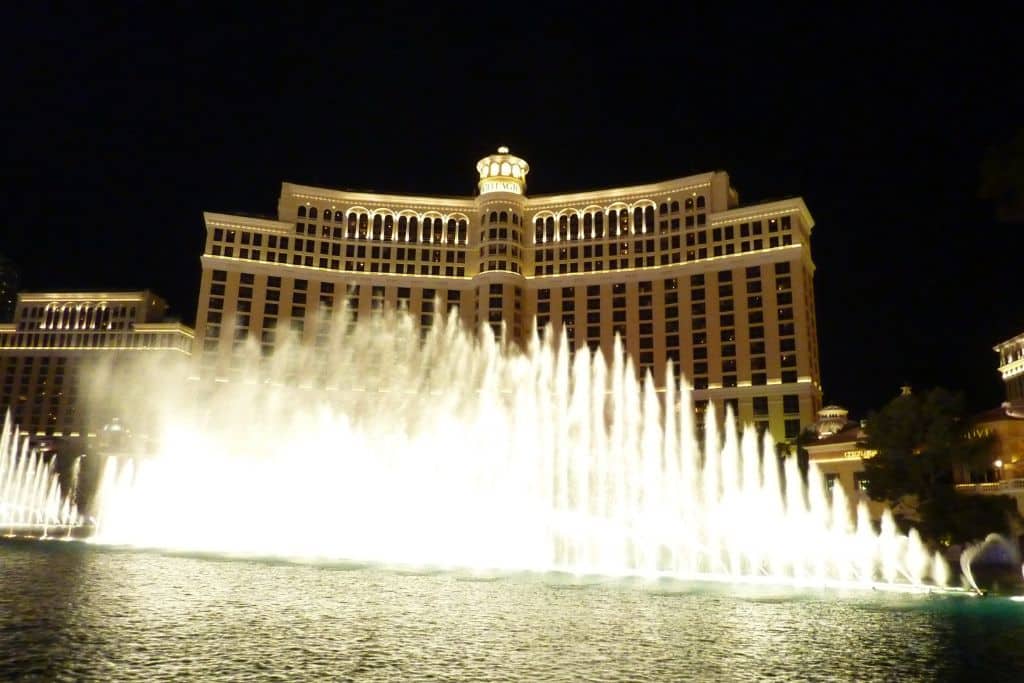 Bellagio Fountains Las Vegas - a great free activity for a couples weekend getaway in Las Vegas
