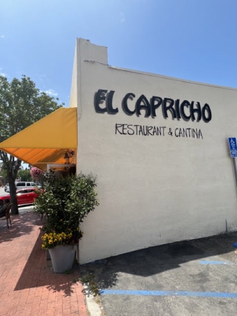 El Capricho Restaurant and Cantina in Santa Paula, California