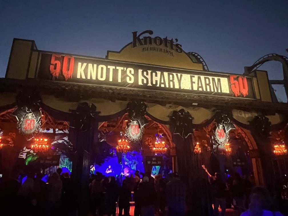Knott's Scary Farm Entrance