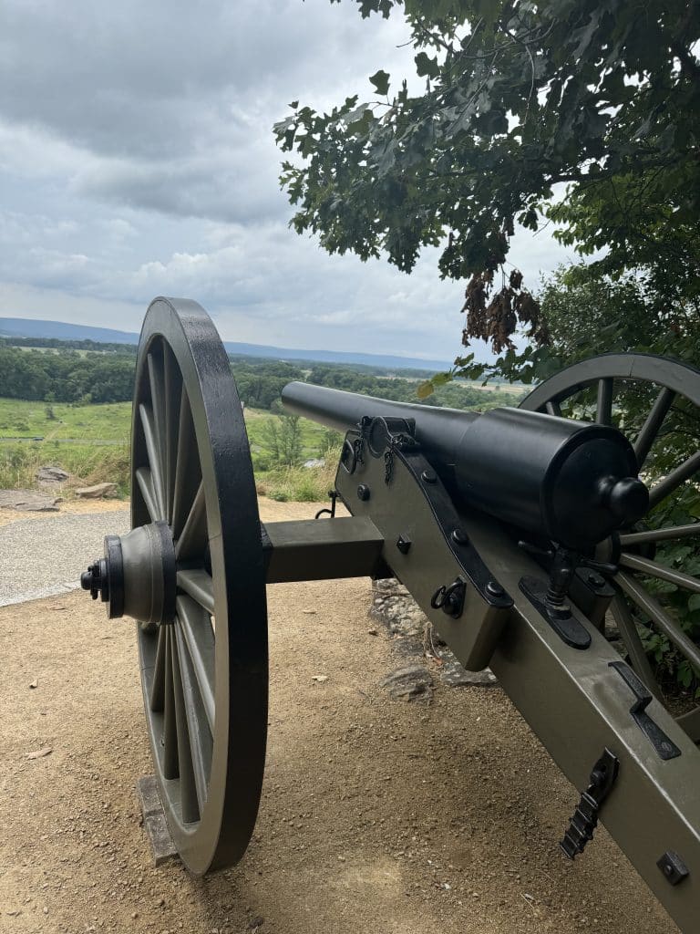 cannon on the Gettysburg battlefield