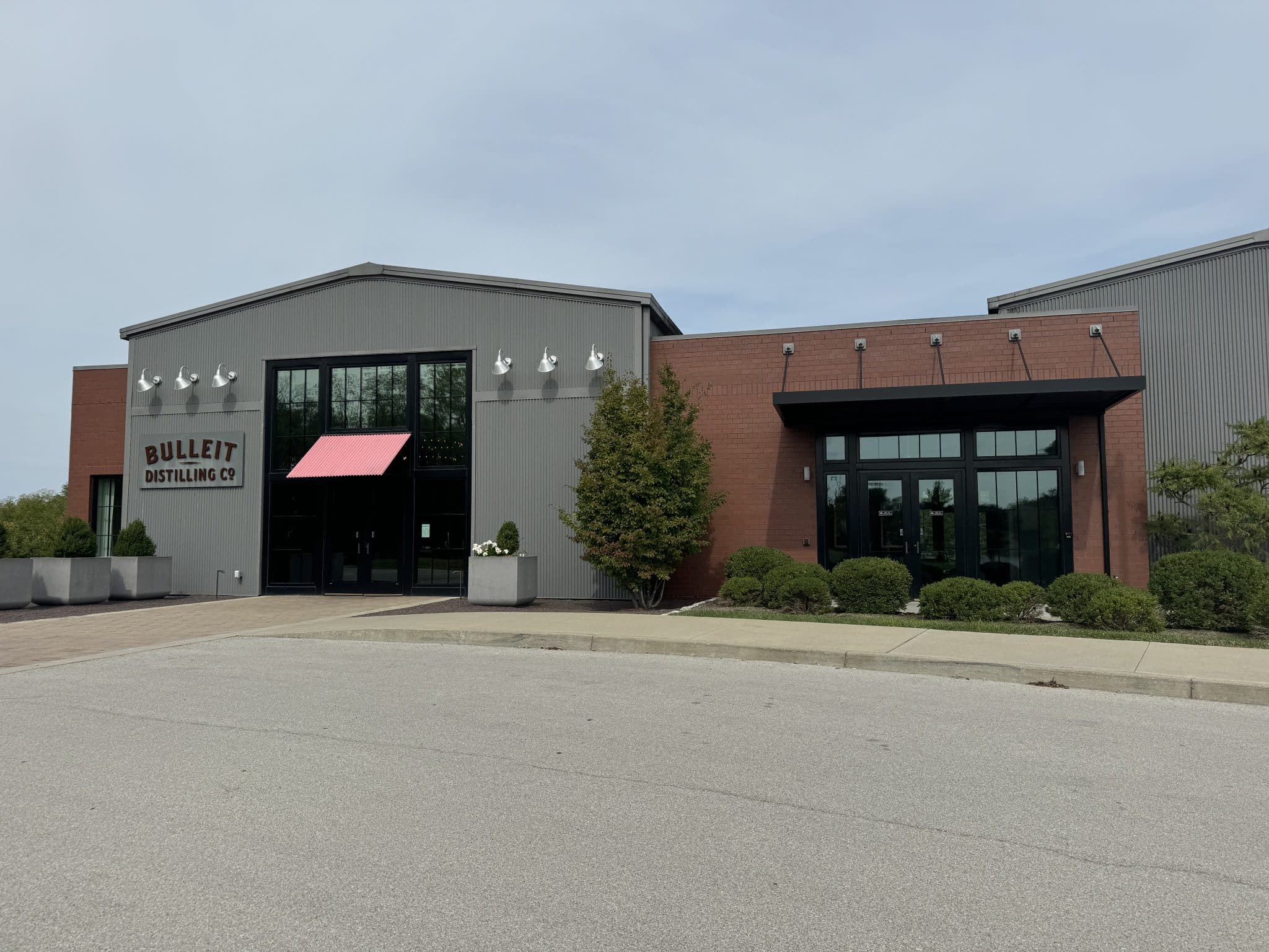 Bulleit Distilling Company tasting experience building